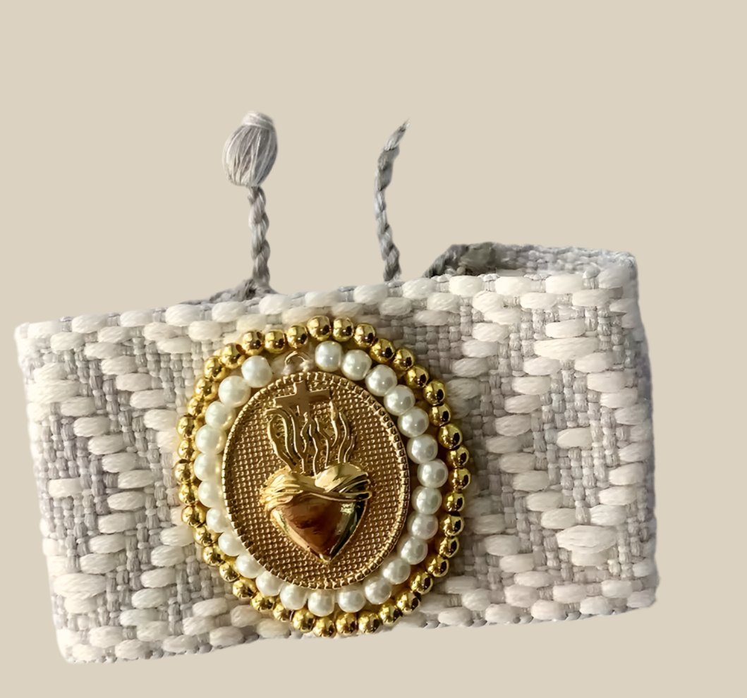 Pulsera corazón beich